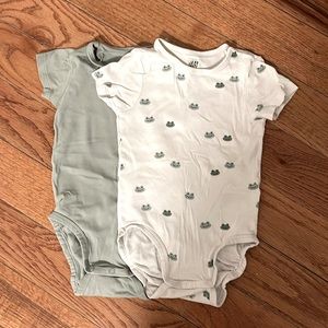 2 H&M onesies